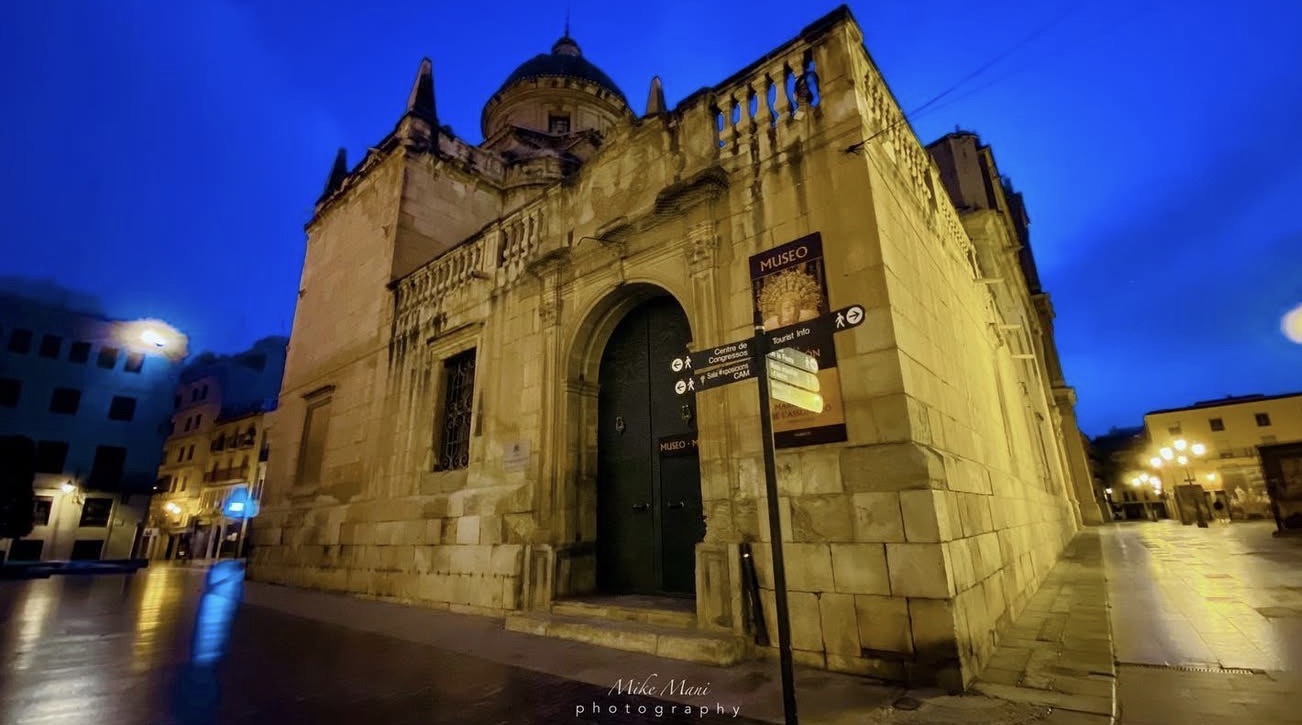 Santamaria atras en Elche